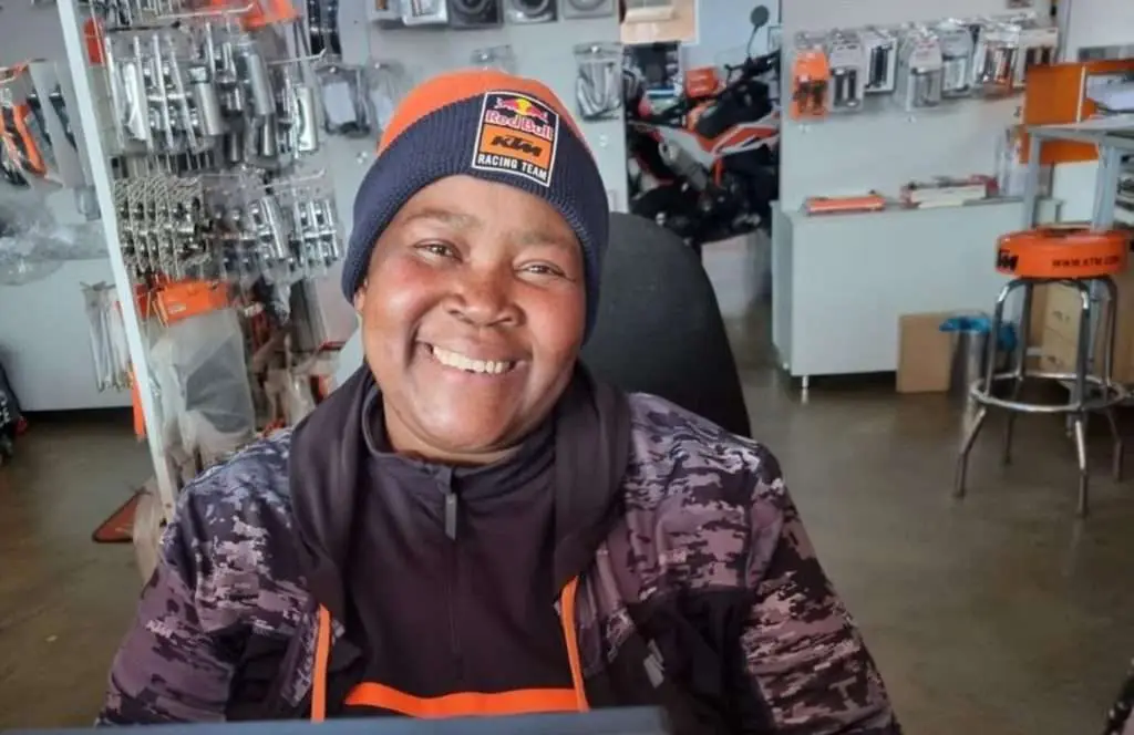 Team 4 Minah Sekgalala